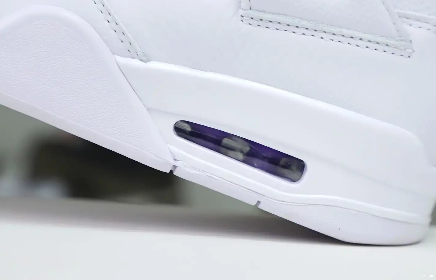 4 AIR PURPLE JORDAN METALLIC 0531